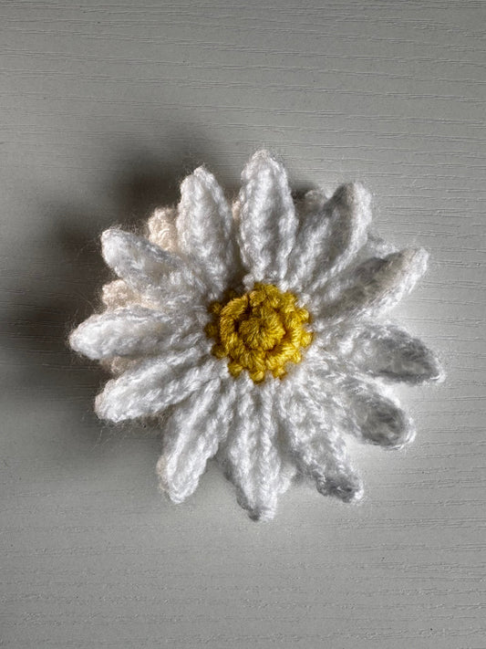 Crochet Daisy Hair Clip - Large
